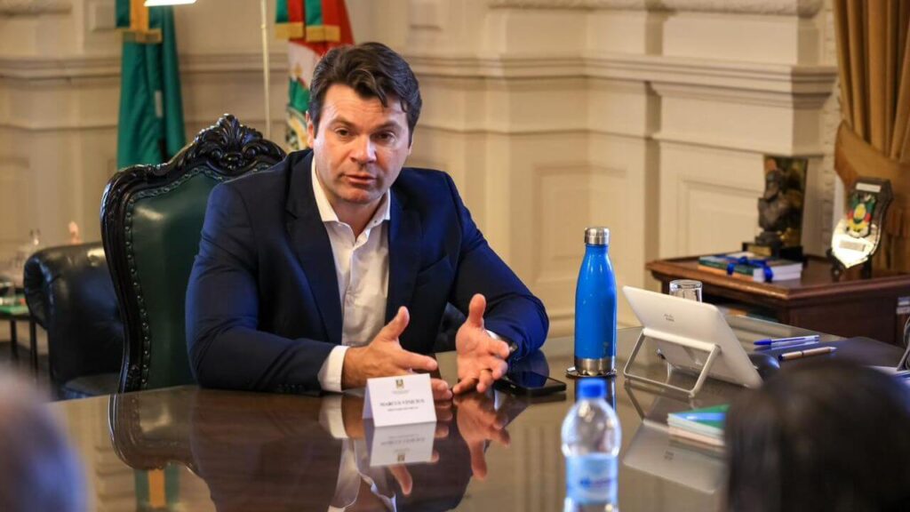 deputado e prefeitos reuniao ers 350