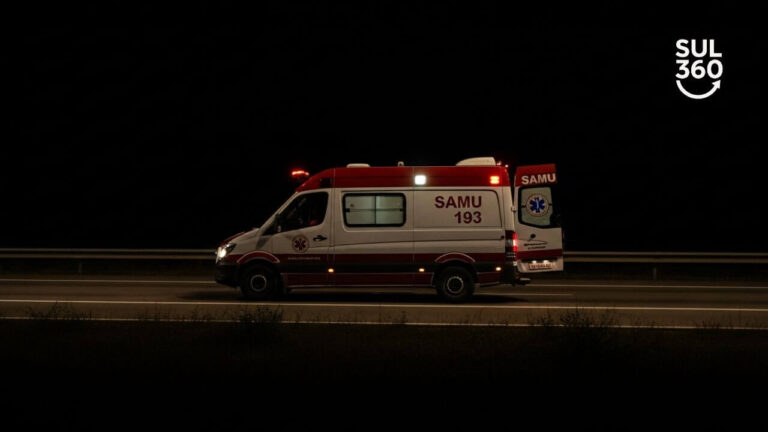 Homem morre atropelado e motorista foge do local na BR-116, em Camaquã