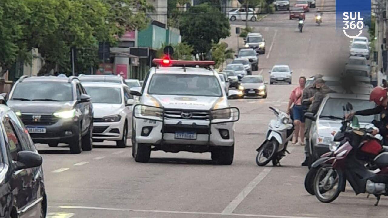 Jovem de 25 anos é preso por tráfico de drogas no Centro de Camaquã
