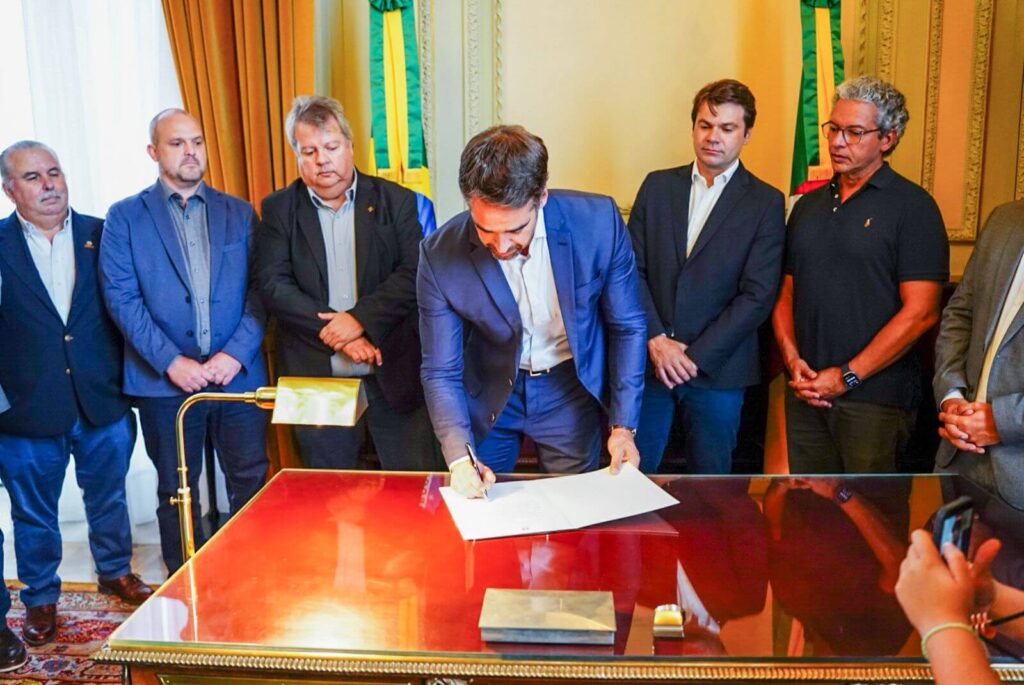 Sancionada a lei que amplia atuação do IRGA e garante apoio aos produtores de arroz no RS