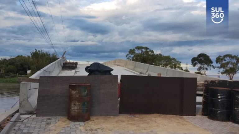 Obras da nova Ponte João Goulart seguem avançando em Arambaré