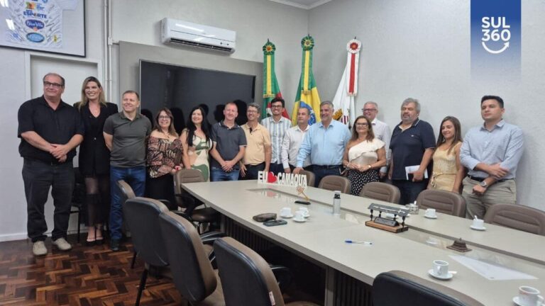 Paulo Pimenta se reúne com lideranças e discute demandas de Camaquã e região