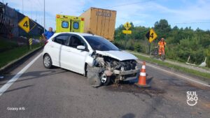 Acidente deixa três pessoas feridas na BR-116, em Pelotas