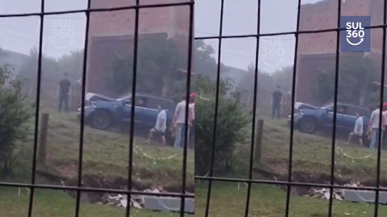 Caminhonete invade pátio e atinge casa durante a madrugada em Camaquã