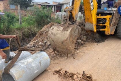Prefeitura realiza obras na drenagem do bairro São Pedro para melhorar o escoamento das águas