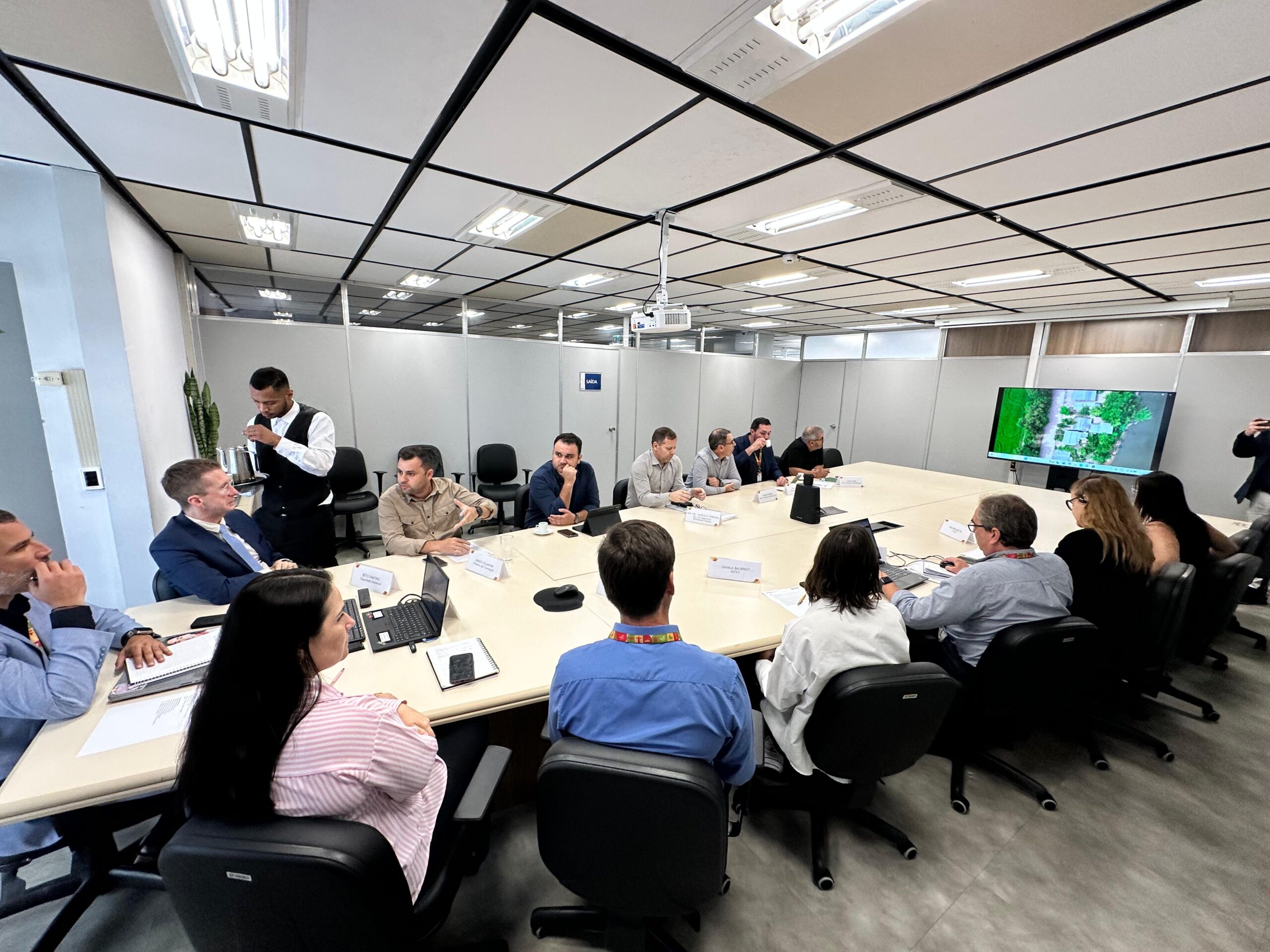 Prefeitura busca apoio do Estado para garantir moradia a famílias afetadas na Pacheca