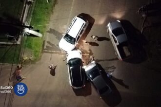 Acidente envolve três veículos em cruzamento já conhecido de Camaquã