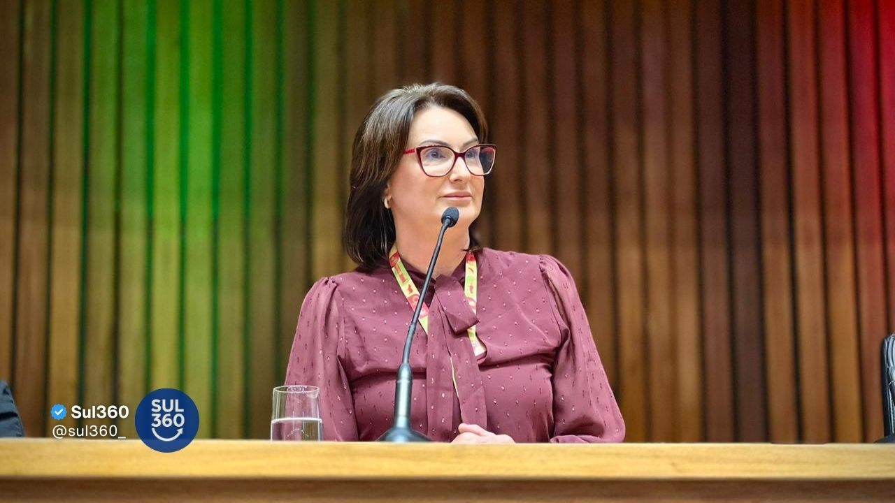 Fabia Richter deixa Secretaria da Mulher para disputar vaga de deputada federal