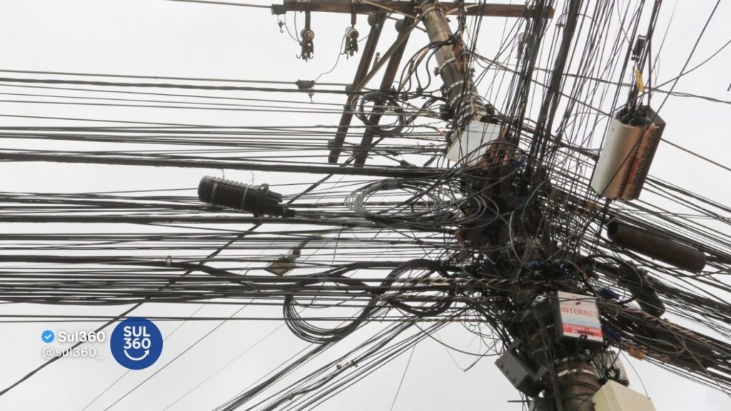 Reunião define medidas para regularizar problemas envolvendo fiação em Camaquã