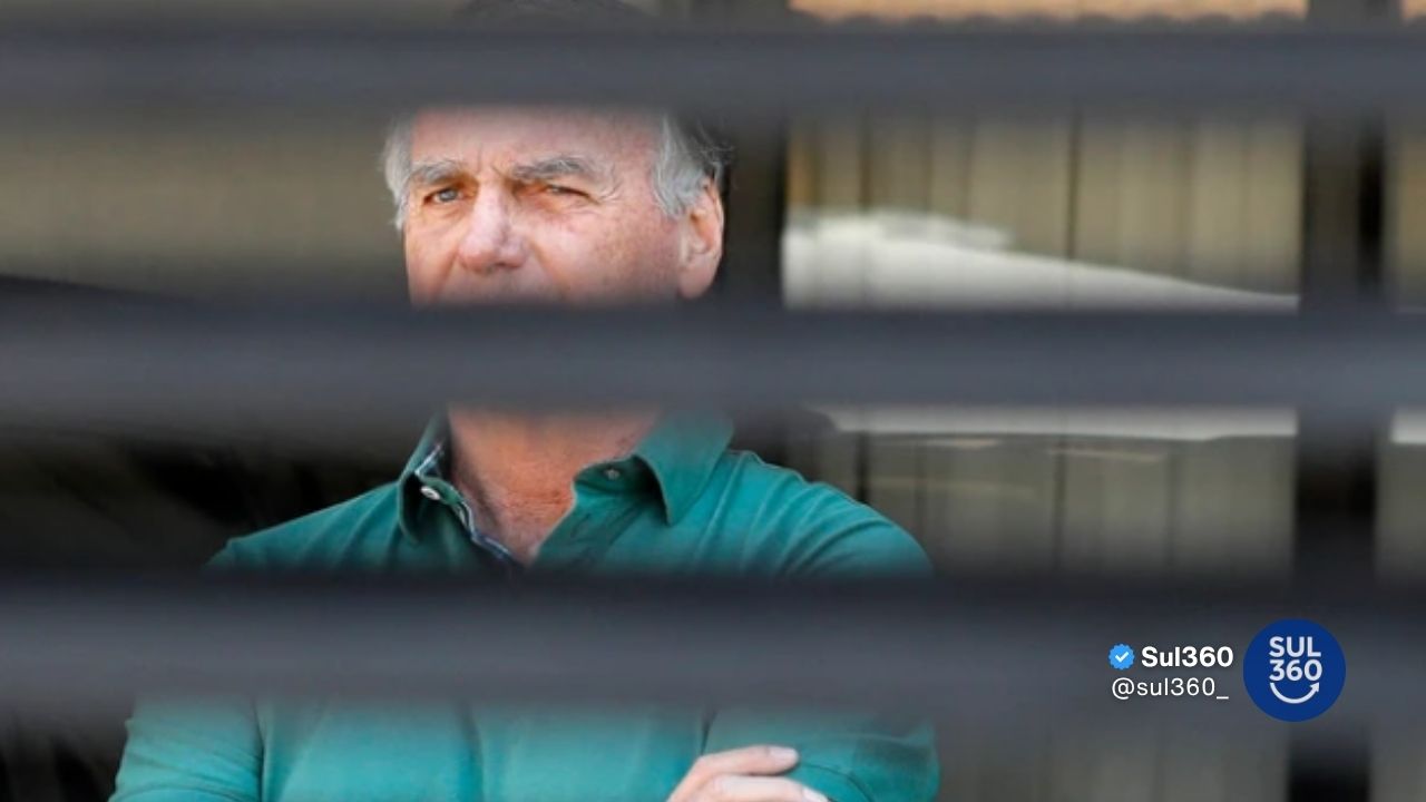 Condomínio onde Bolsonaro cumpre prisão domiciliar reforça regras e segurança