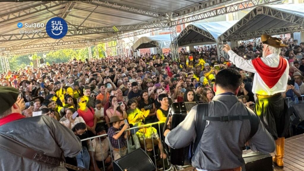 Dom Feliciano recebe grande público na PolskaFest 2026