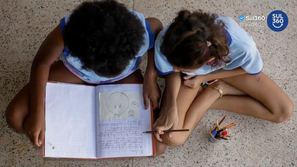 Pesquisa aponta que metade dos estudantes não reconhece debate racial nas escolas