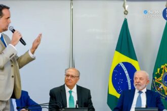 Governo Federal encerra “taxa das blusinhas” em compras de até US$ 50