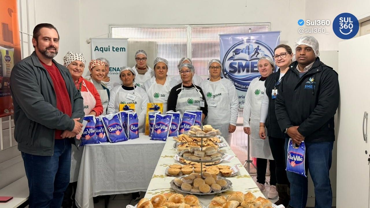 Curso qualifica profissionais da alimentação escolar em Camaquã