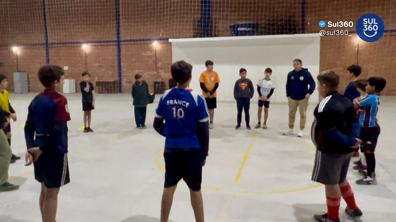 Projeto Futsal Camaquã inicia atividades gratuitas na Vila São Carlos