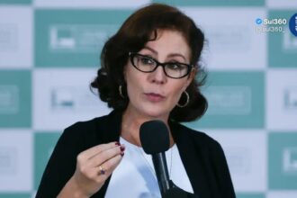 Justiça italiana nega extradição de Carla Zambelli ao Brasil
