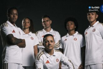 Inter lança nova camisa branca em homenagem aos 20 anos do Mundial de 2006