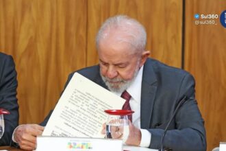 Lula veta projeto que reconhecia estágio como experiência profissional