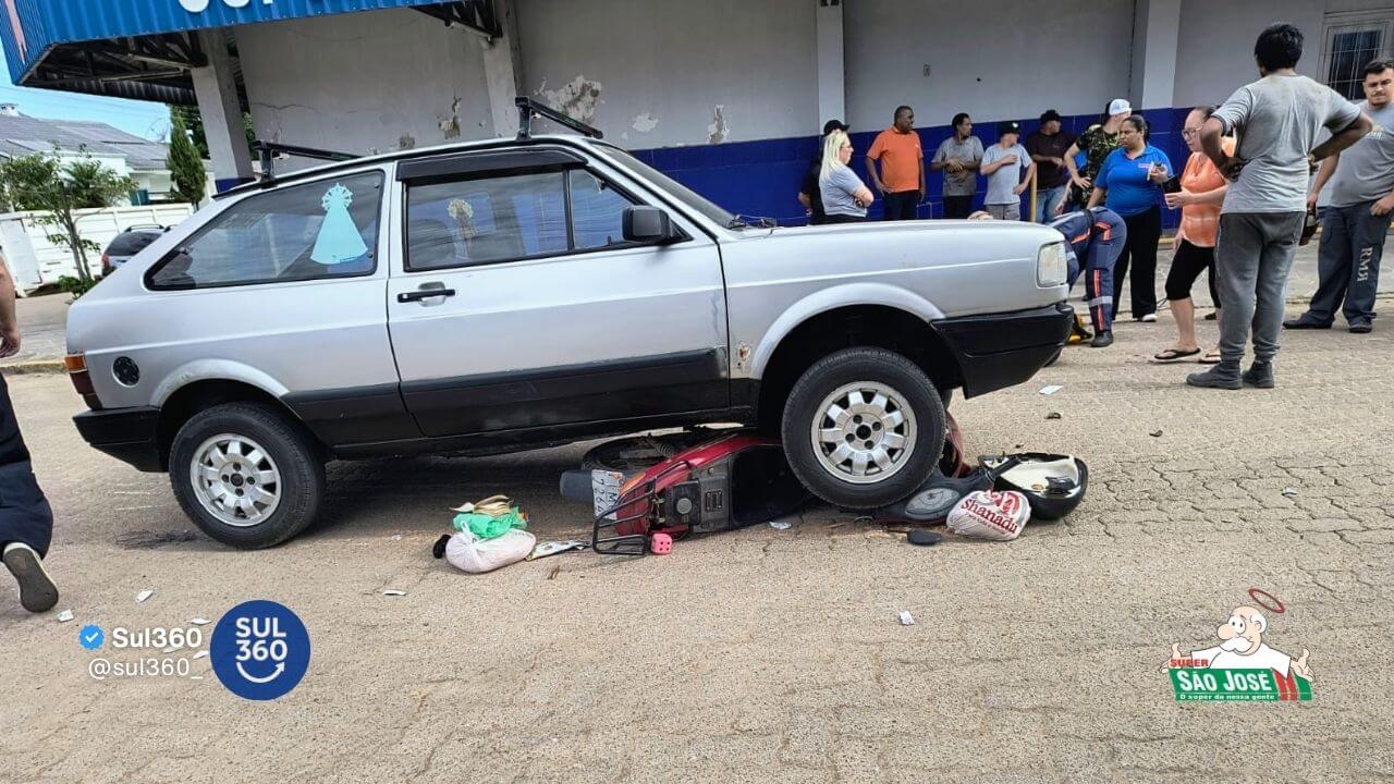 Acidente deixa motociclista ferida no bairro Jardim, em Camaquã