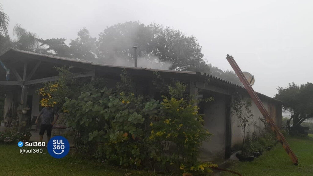 Incêndio atinge residência no interior de Sentinela do Sul