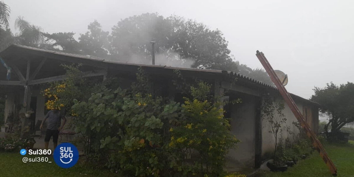 Incêndio atinge residência no interior de Sentinela do Sul