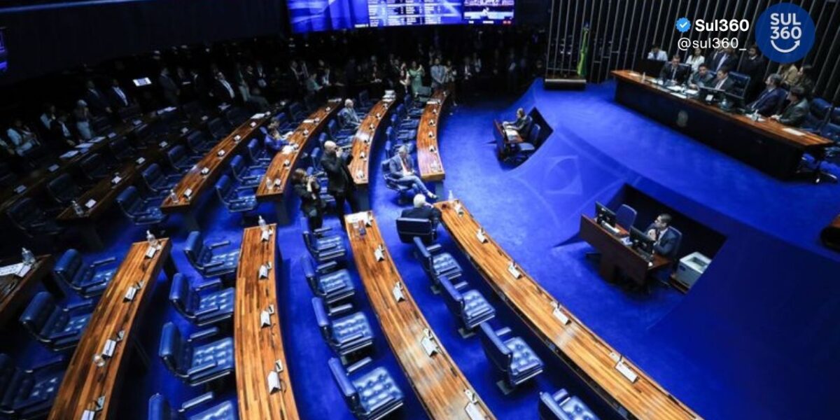 Senado mantém parada há um mês PEC que prevê o fim da escala 6x1