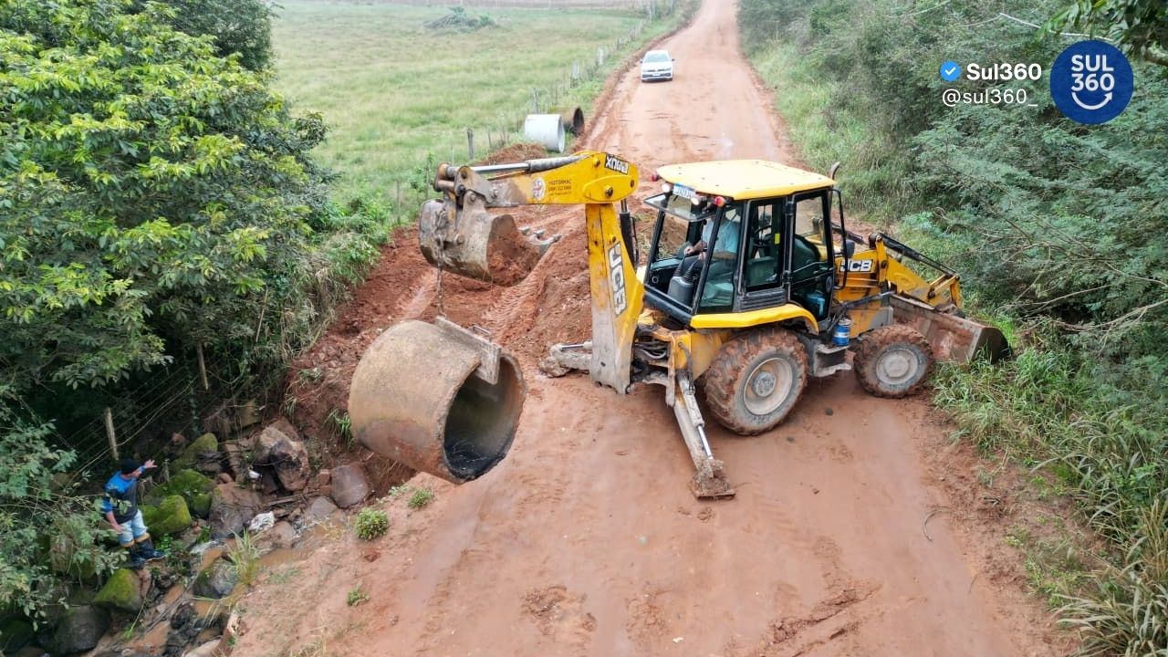 Infraestrutura Rural realiza melhorias em estradas e pontes do interior de Camaquã