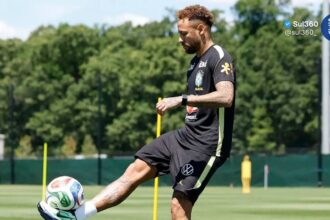 Neymar volta a treinar com a seleção a 2 dias do jogo contra o Haiti