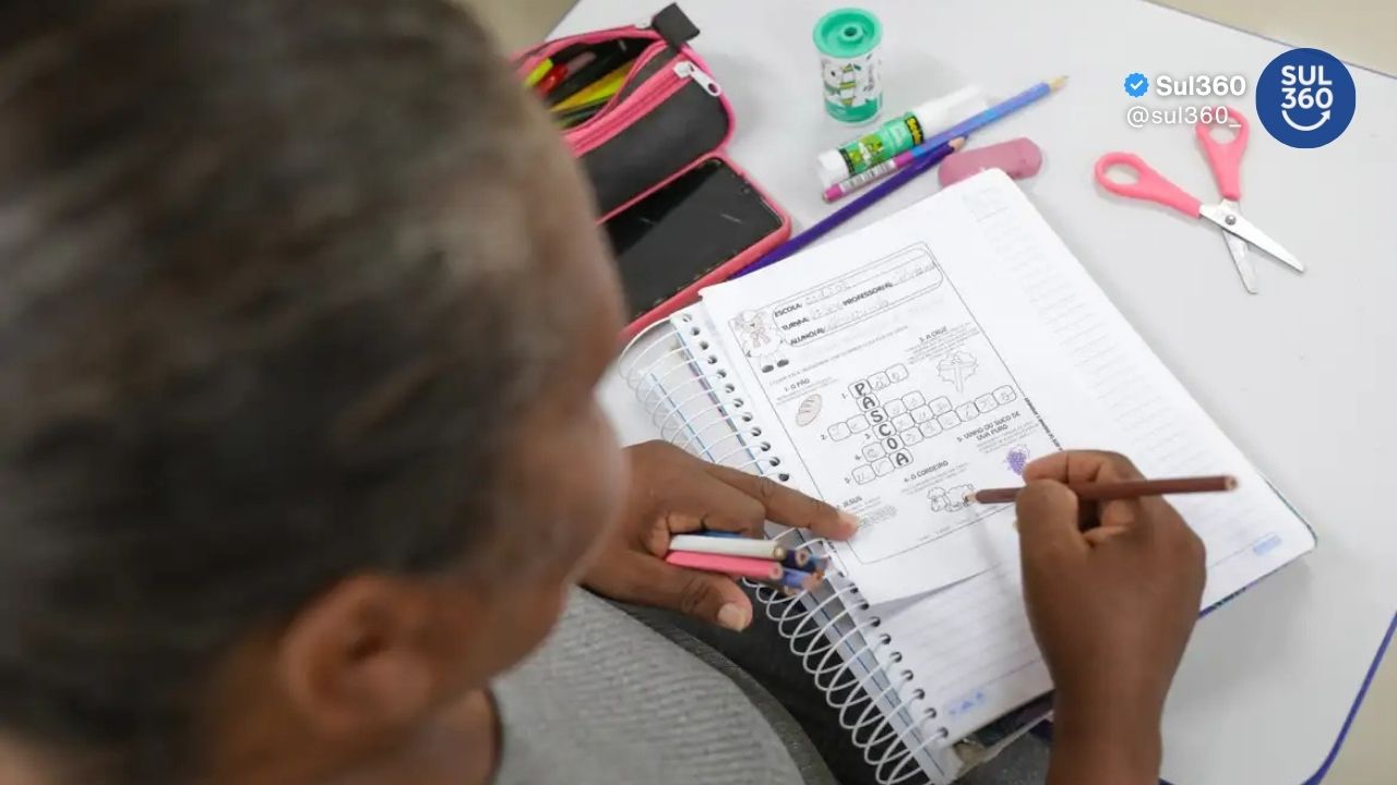 Taxa de analfabetismo cai para 4,9% e atinge menor nível já registrado