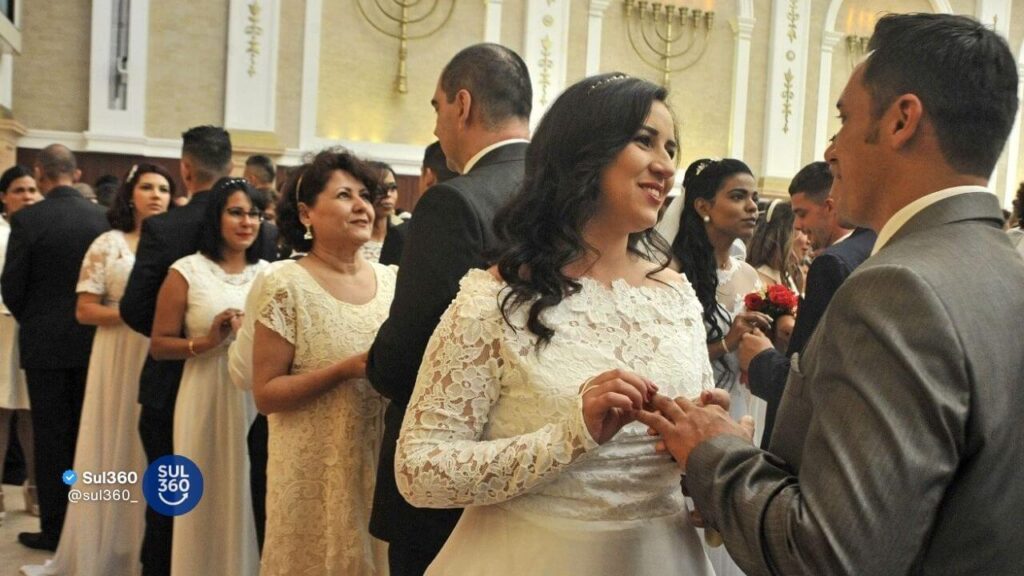 Casamento coletivo deve unir 44 casais em Pelotas