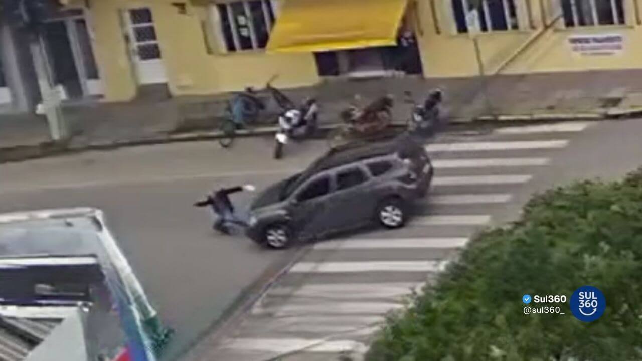 Homem é atropelado enquanto atravessava faixa de segurança no Centro de Camaquã