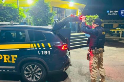 Homem é preso por importunação sexual dentro de ônibus na BR-290