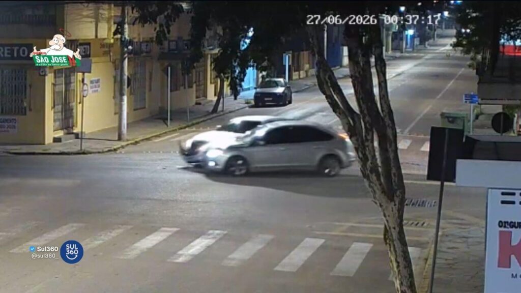 Cruzamento do Centro de Camaquã registra terceiro incidente em menos de um mês