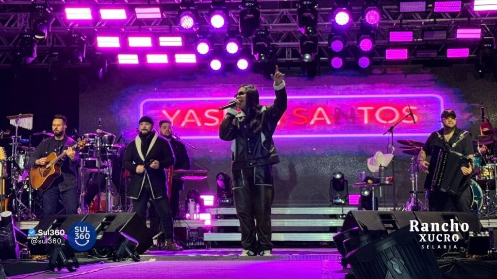 Yasmin Santos lota Prainha e anima público na Festa de São João Batista em Camaquã