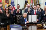 Trump volta a ameaçar Dinamarca e ordena suspensão do comércio com a Espanha