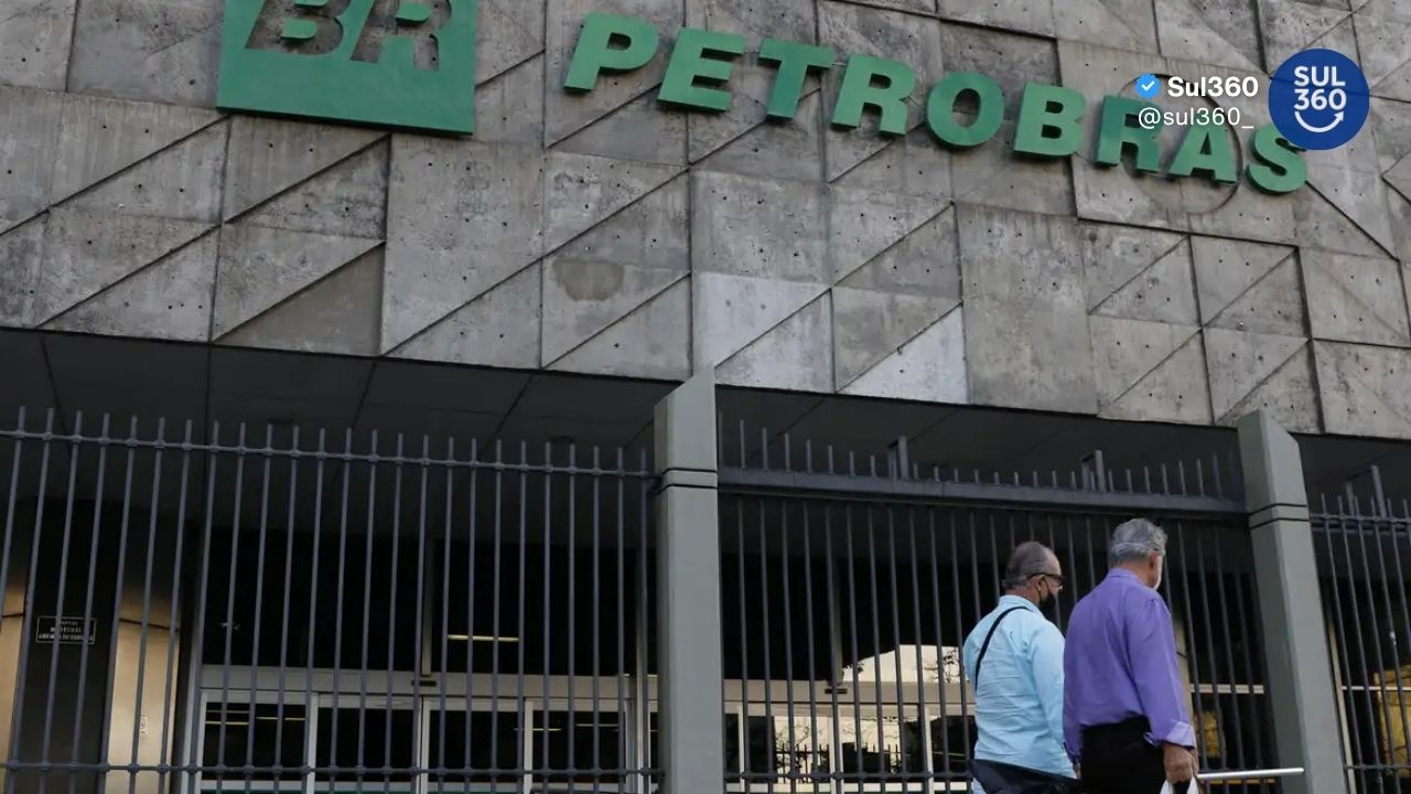 Petrobras anuncia queda de 14,5% no querosene de aviação com alívio da crise no Oriente Médio