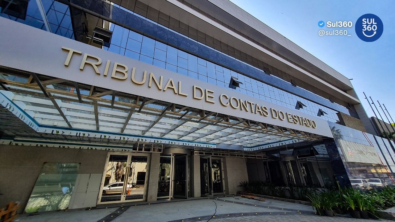 Tribunal de Contas multa ex-prefeito Ivo de Lima e aprova contas da gestão de 2023 com ressalvas
