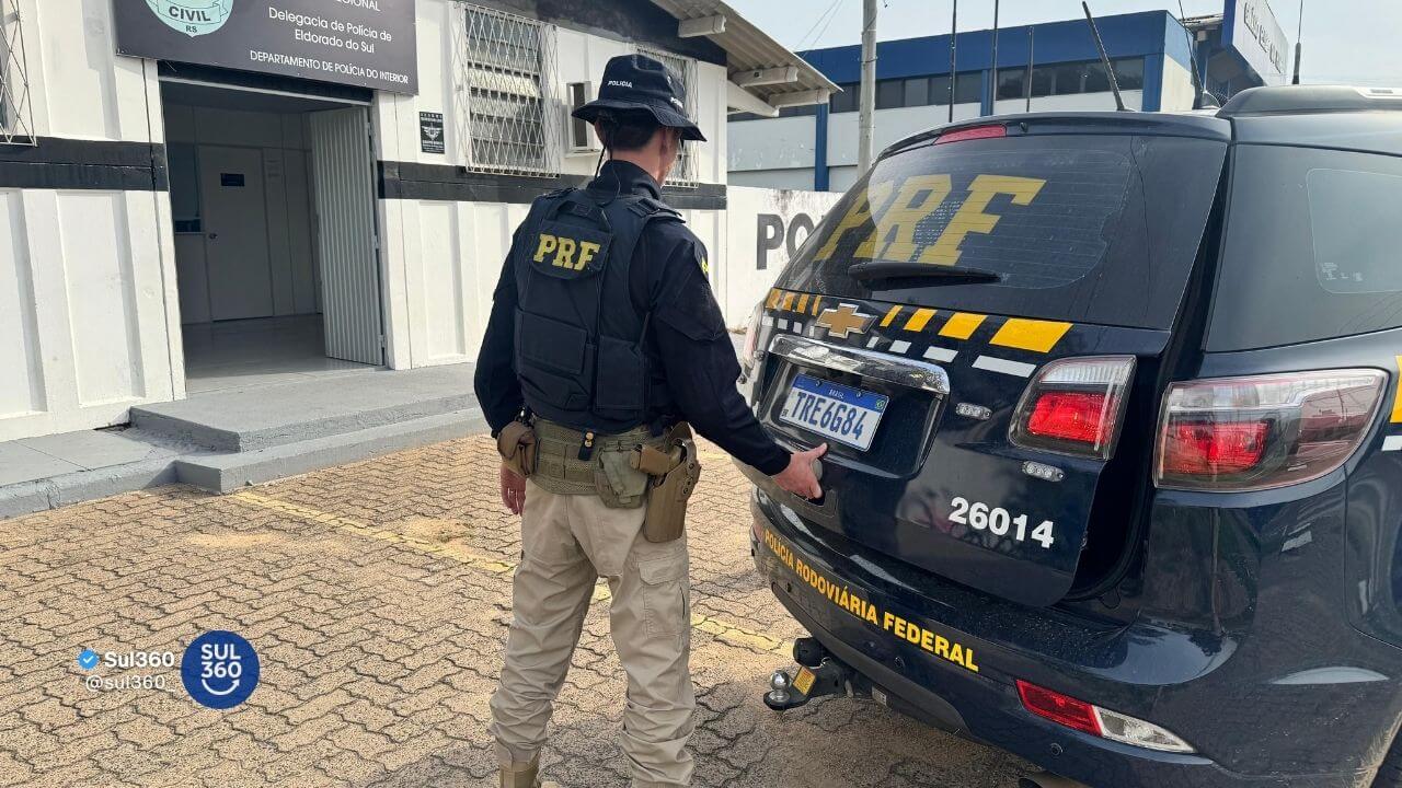 Homem acusado por violência doméstica é preso durante abordagem na BR-290